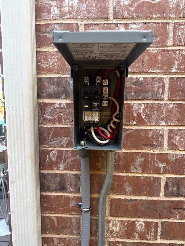 Gallery photos for Hot Tub Electrical Setup in Hickory Creek TX: Image #2